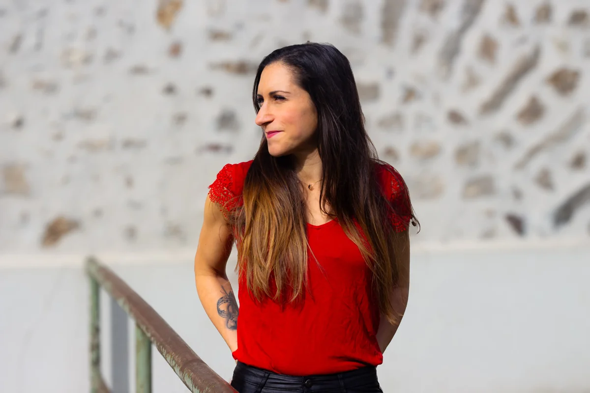 Melanie, wedding celebrant and wedding planner