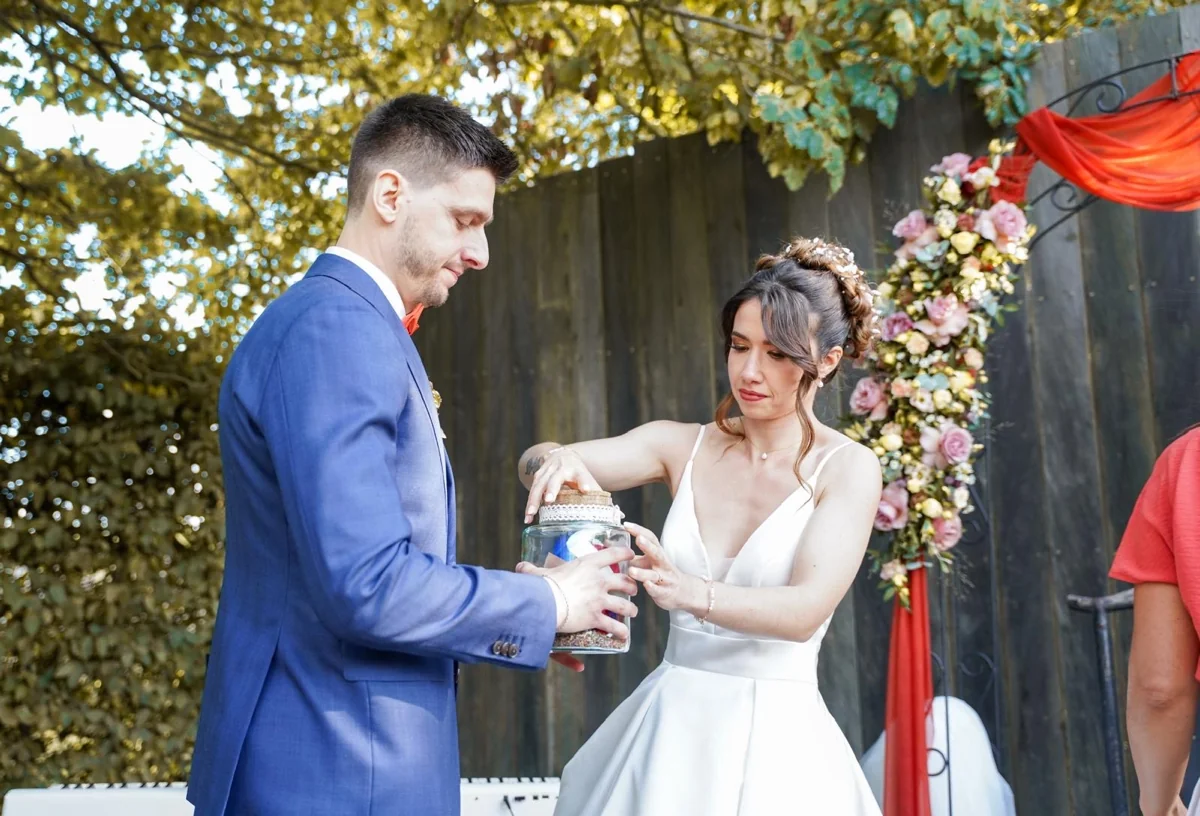 Cérémonie de mariage laïque - Les Cérémonies de Mélanie